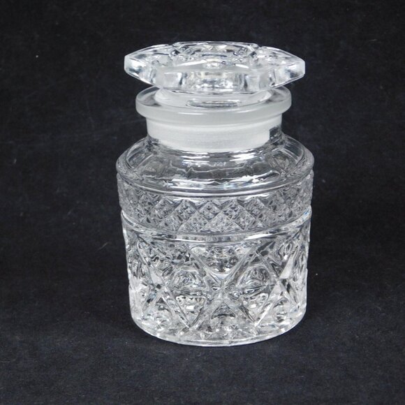 Imperial Glass Cape Cod Clear Rare Horseradish Jar with Lid Discontinued 3.75" - Picture 3 of 9